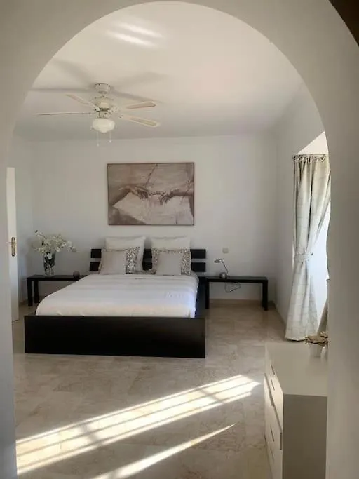 Stunning Villa Perfect For Golf Lovers & Families! Mijas 0*,  Spagna