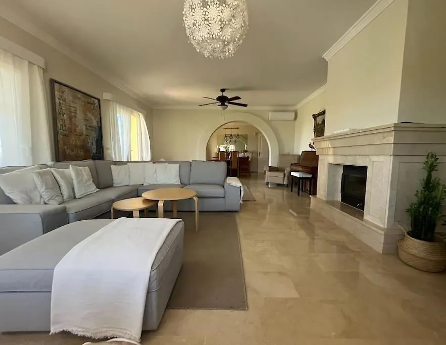 Stunning Villa Perfect For Golf Lovers & Families! Mijas Casa vacanze