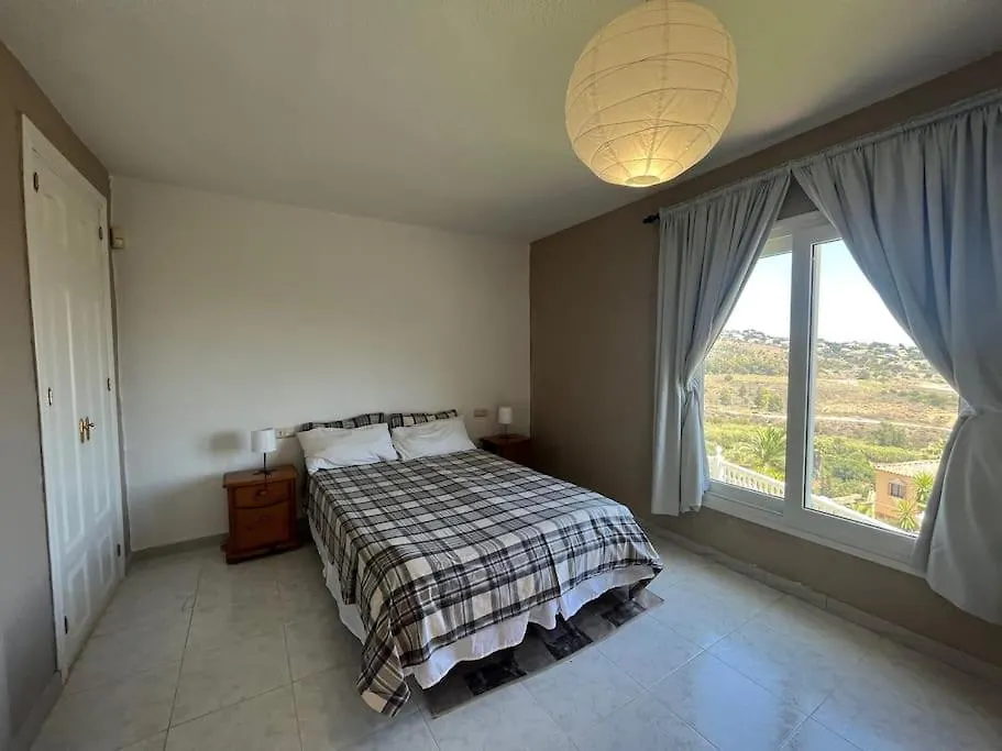 Stunning Villa Perfect For Golf Lovers & Families! Mijas 0*,  Spagna